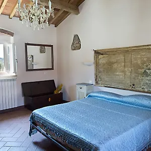 L'isola Crespina
